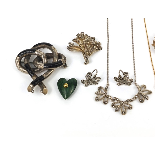 2643 - Assorted jewellery including a 9ct gold diamond crossover ring, silver necklaces, a wreath brooch et... 