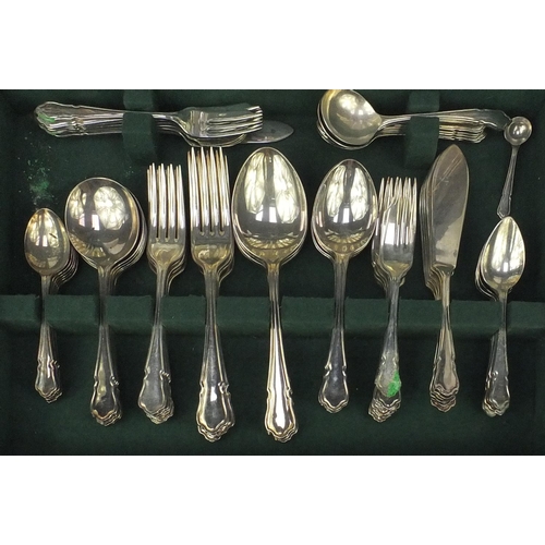 2073 - Six place Robert & Dore canteen of Sheffield silver plated cutlery