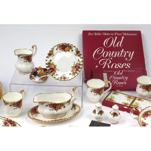 2077 - Royal Albert Old Country Roses dinner/tea ware, including two tureens, meat plates, cups, dinner pla... 