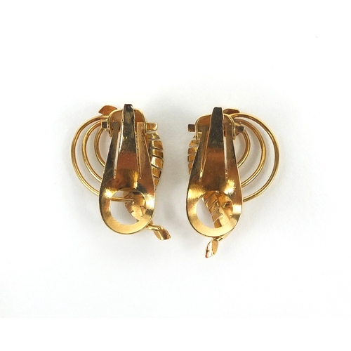 2683 - Pair of 18ct gold leaf clip on earrings, 2.5cm long, approximate weight 3.4g