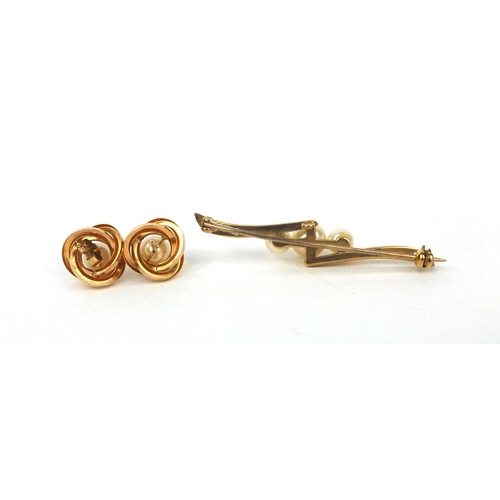 2605 - 9ct gold pearl bar brooch and a pair of 9ct gold earrings, the brooch 4.5cm long, approximate weight... 