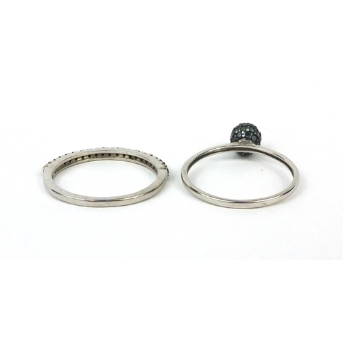 2650 - Two silver rings set with blue diamonds, size S, approximate weight 2.4g