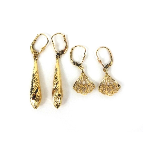 2569 - Two pairs of 9ct gold drop earrings, the largest 4.5cm long, approximate weight  4.0g