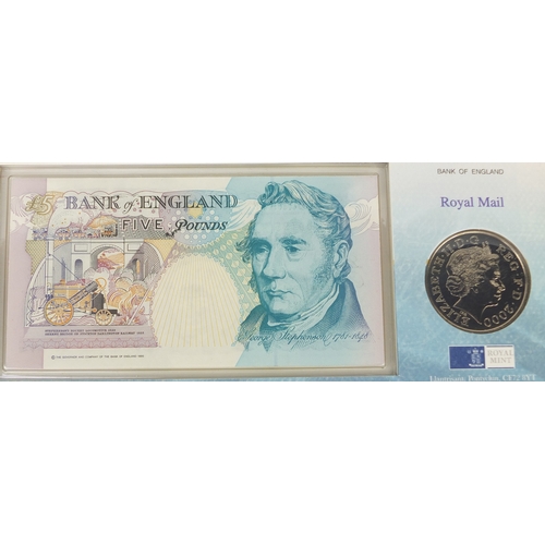 2762 - Two 2000 Queen Elizabeth The Queen Mother £5 note and coin cover, serial numbers QM10009195 and QM10... 