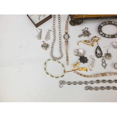 2712 - Vintage and later costume jewellery including silver items, brooches, necklaces, rings etc housed in... 