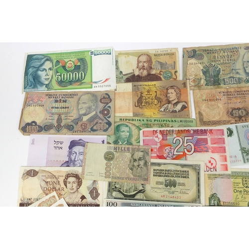 311 - Large collection of World bank notes, including Honk Kong United, States of America and the Middle E... 