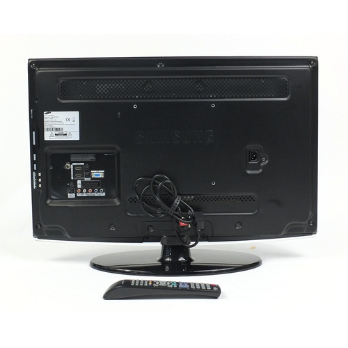 74 - Samsung 32inch LCD television and remote