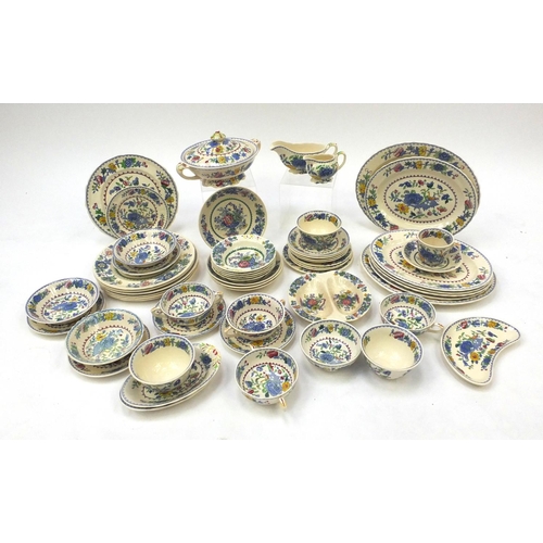 564 - Collection of Masons Regency pattern dinner/teaware including a tureen, plates, cups and saucers