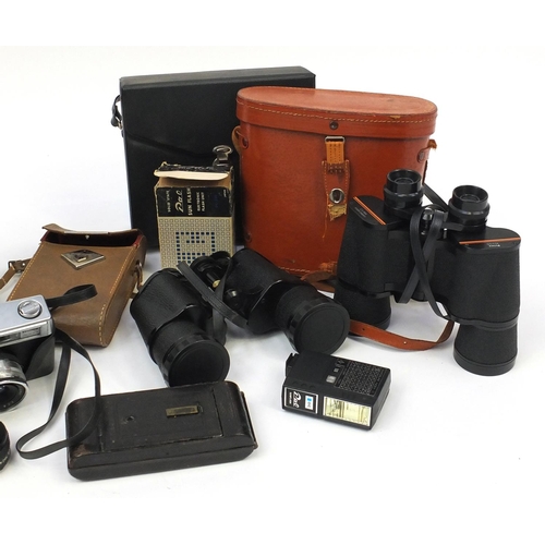 336 - Collection of vintage cameras, lenses and accessories