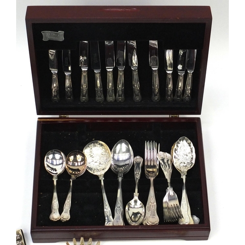 330 - Assorted cutlery including Gerogian silver and Mother of Pearl knife and fork, a part canteen, horn ... 