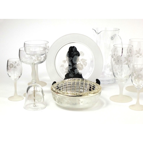 290 - Collection of glassware etched with a humming bird and flowers