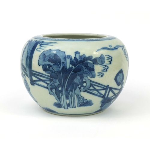 491 - Chinese blue and white porcelain bowl, hand painted with continuous band of figures in a court setti... 