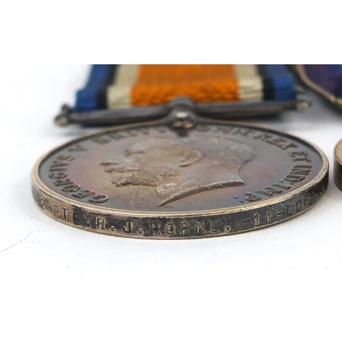 253 - World War I British Military Victory and 1914-18 War medals, awarded to 452122.PTE.R.J.HORNE.11-LOND... 