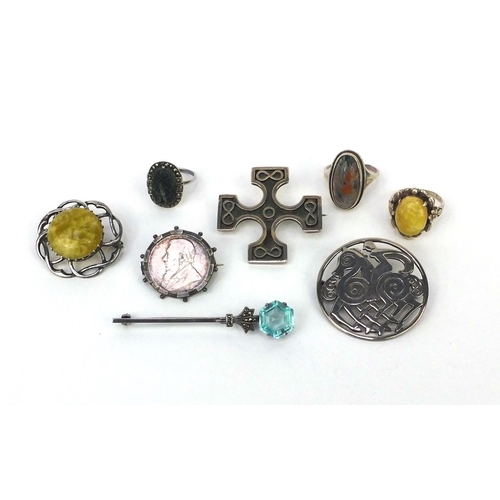 2530 - Assorted silver jewellery including hard stone brooches, hard stone rings, Scottish Celtic brooches ... 