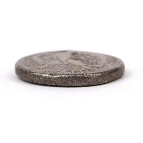 194 - Roman silver coin, 2.5cm in diameter, approximate weight 14.2g