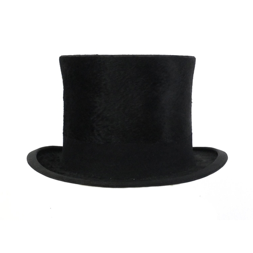 211 - A.Casse Paris gentleman's top hat