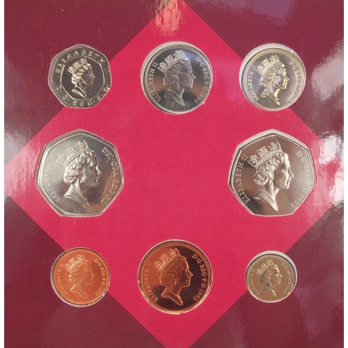 2303 - 1993 United Kingdom brilliant coin collection