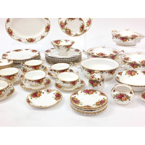 2061 - Royal Albert Old Country Roses pattern dinner/teaware including three lidded tureens, plates, bowls,... 