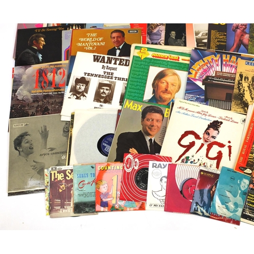 568 - Box of assorted vinyl LP records and 45RPM records including Barry Manilow, Glen Campbell, Peter Daw... 