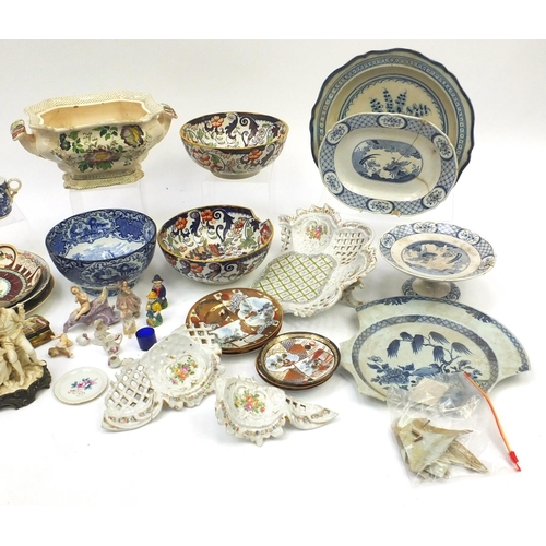 569 - Box of Victorian and later china including cabinet plates, blue and white Worcester cup, Abbey blue ... 