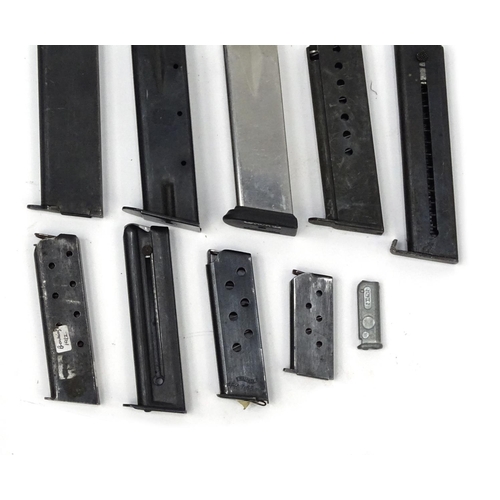 817 - Ten mixed pistol magazines including Springfield and Browning examples