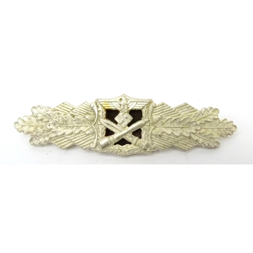 799 - German Military style army close combat clasp