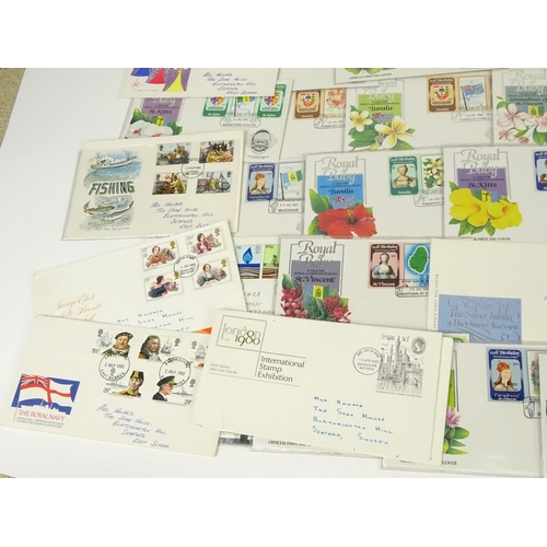 752 - Small selection of stamp first day covers