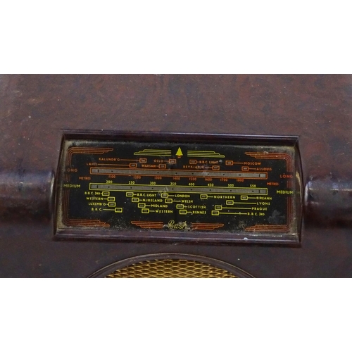 238 - Retro Bakelite Bush radio, 30cm long