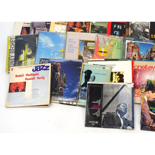 614 - Collection of mostly Jazz LP vinyl records including Stanley Home, Randy Western, George Benson etc ... 