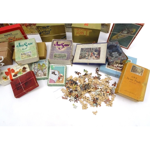 587 - Large selection of mostly Victorian wooden jigsaw puzzles