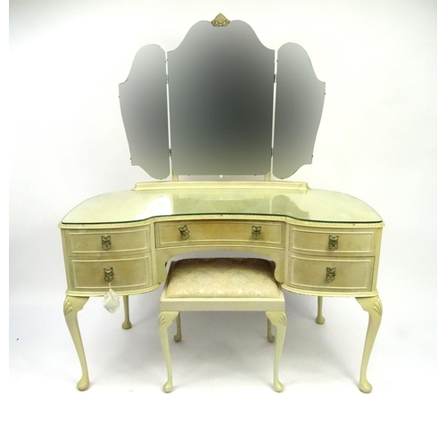 102 - Cream painted bedroom suite comprising kidney shaped dressing table with mirrored back and stool, fi... 