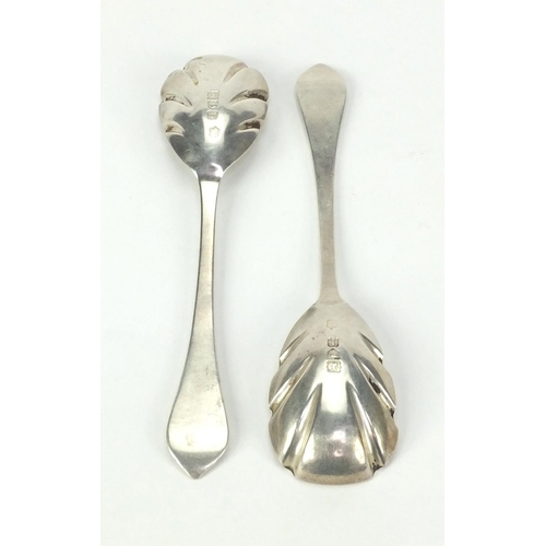 893 - Pair of silver spoons with shell shaped bowls, G.J.D.F London 1906, 14.5cm long, approximate weight ... 