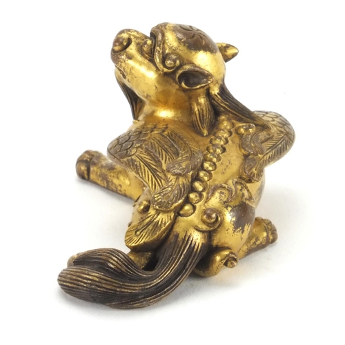 567 - Chinese gilt bronze study of a mythical creature, 8.5cm in length