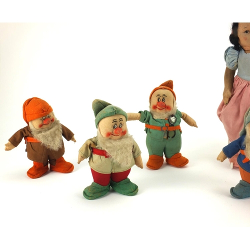 368 - Walt Disney Snow and the Seven Dwarfs felt toy set, probably by Chad Valley, the largest 31cm in len... 