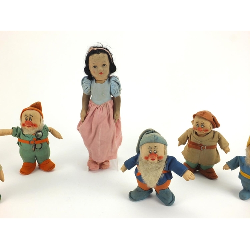 368 - Walt Disney Snow and the Seven Dwarfs felt toy set, probably by Chad Valley, the largest 31cm in len... 