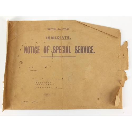 125 - Group of South Eastern railway telegraphs, some dated 1905 housing an immediate notice of special se... 