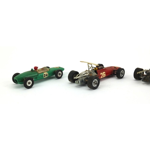 398 - Five Dinky and Corgi die cast racing vehicles all boxed, comprising a Ferrari F1 1422, Matra F1 1417... 