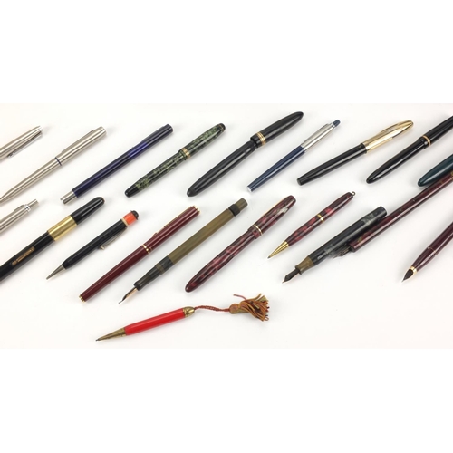 100 - Fountain pens, ball point pens and propelling pencils including a silver coloured metal dip pen, wit... 