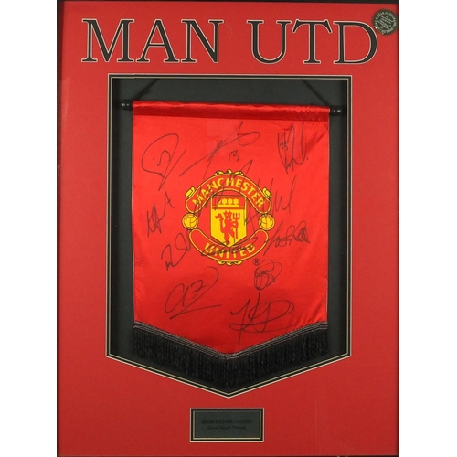 146 - Manchester United 2006/7 Premier League Winners signed pennant, together with a pencil signed limite... 