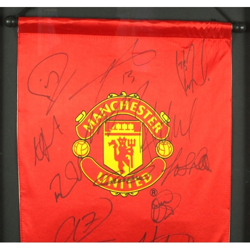 146 - Manchester United 2006/7 Premier League Winners signed pennant, together with a pencil signed limite... 