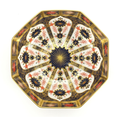 2137 - Royal Crown Derby old Imari pattern bowl with gold block design, factory marks and numbered 1128 to ... 