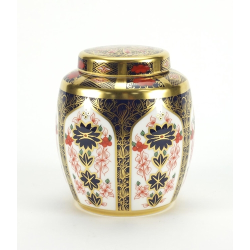 2140 - Royal Crown Derby old Imari pattern ginger jar and cover with gold block design, factory marks and n... 