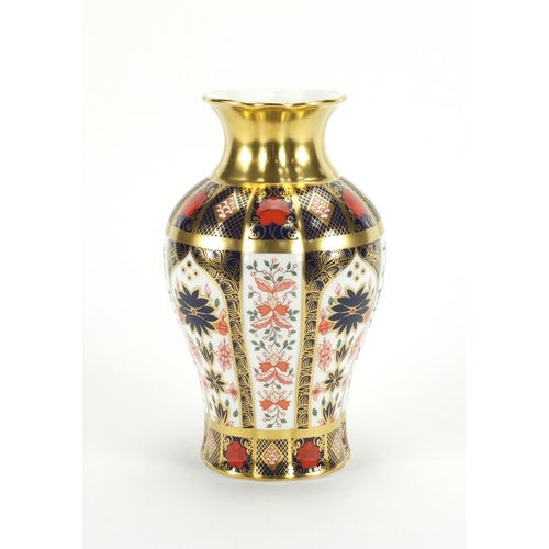 2131 - Royal Crown Derby old Imari pattern vase with gold block design, factory marks and numbered 1128 to ... 