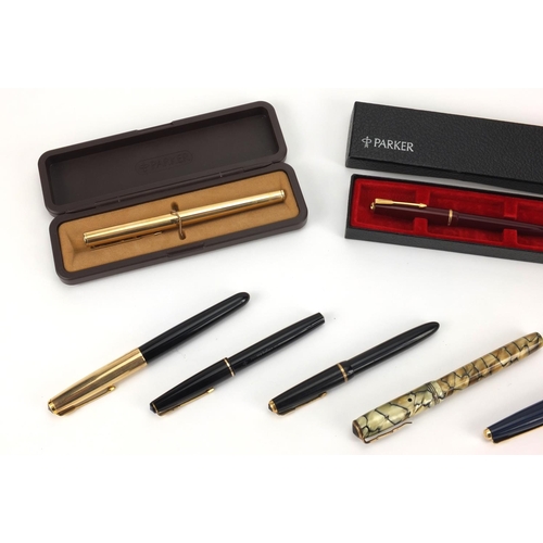 101 - Vintage fountain and ballpoint pens including Parker and a marbleised Valentine example with gold ni... 