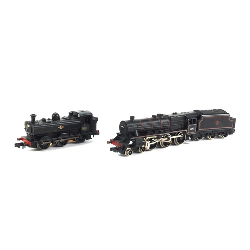 428 - Four N gauge model railway locomotives all boxed, comprising three Graham Farish examples and a Dapo... 