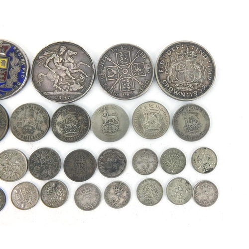 2591 - Victorian and later British coinage, mostly silver including 1844 crown, 1887 crown and 1890 double ... 