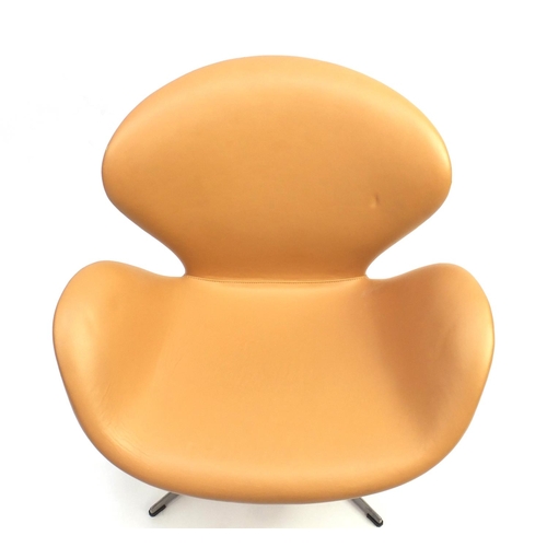 2077 - Arne Jacobsen design Swan chair, 87cm high