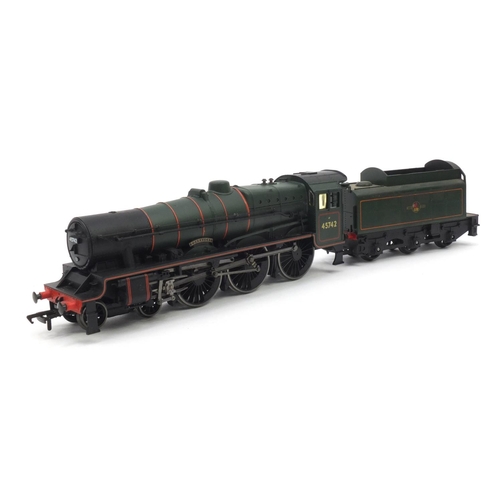 418 - Two OO gauge locomotives and tenders including Bachmann Connaught 45742 and Tri-ang Britannia 70000