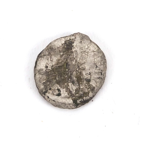 192 - Roman Severus Alexandra silver Denarius, 1.7cm in diameter, approximate 2.7g