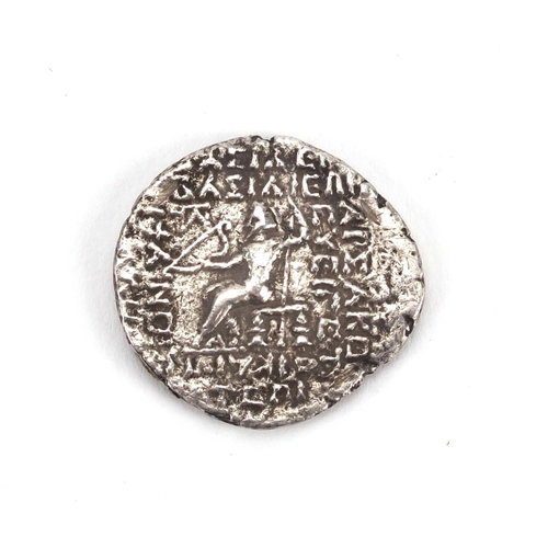 193 - Tiridates Greek silver Tetradrachm, 2.6cm in diameter, approximate weight 9.4g